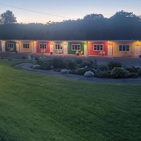 Cornerstone Motel Chéticamp Eksteriør bilde