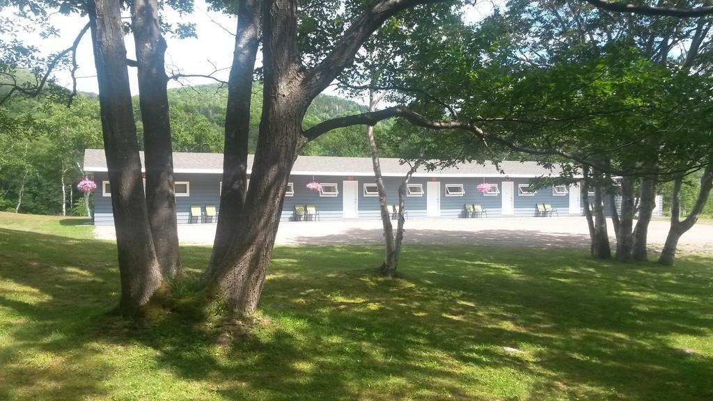 Cornerstone Motel Chéticamp Eksteriør bilde